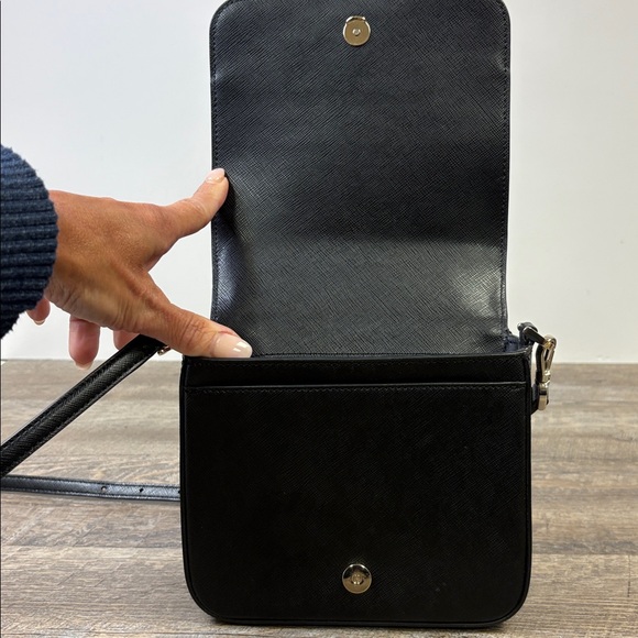 Kate Spade New York Black Saffiano Leather Top Handle Crossbody - Picture 8 of 15